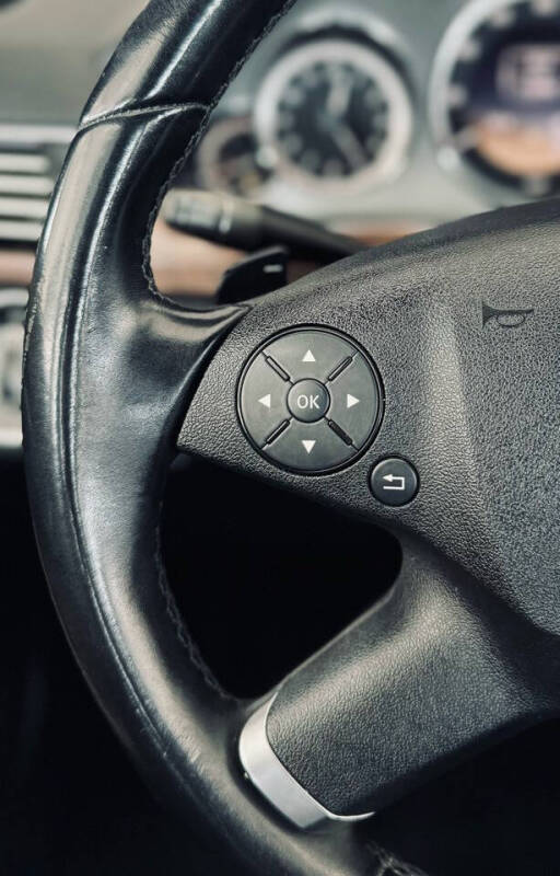 2012 Mercedes-Benz E-Class E 350 BlueTEC Luxury