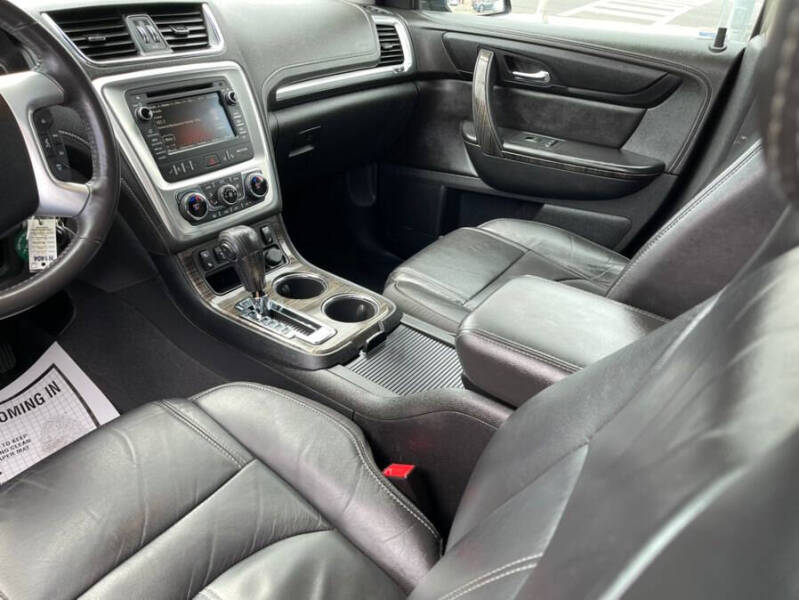 2015 GMC Acadia SLT-1