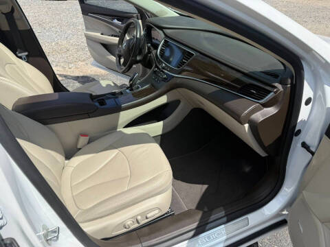 2017 Buick LaCrosse Essence