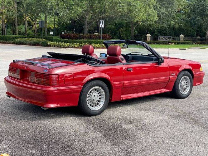 1988 Ford Mustang GT