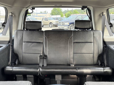 2013 Nissan Armada Platinum