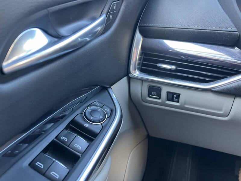 2021 Cadillac XT4 Luxury