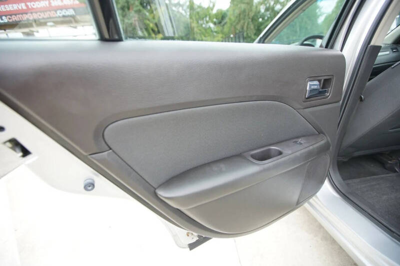 2011 Ford Fusion SE