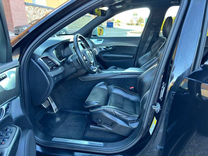 2019 Volvo XC90 T6 R-Design