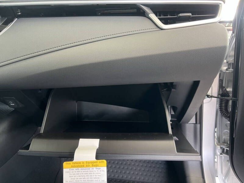 2025 Toyota Corolla Hybrid SE