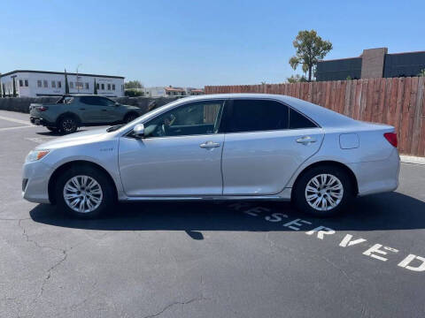 2014 Toyota Camry Hybrid