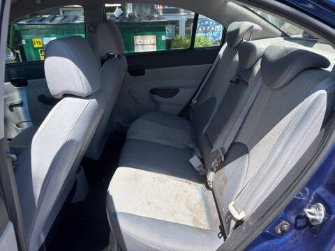 2010 Hyundai Accent GLS