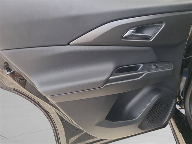 2026 Chevrolet Equinox EV LT 1