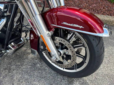 2016 Harley-Davidson FLHRC