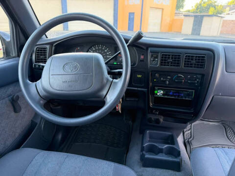 2000 Toyota Tacoma