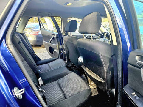 2013 Mazda MAZDA3 i Touring