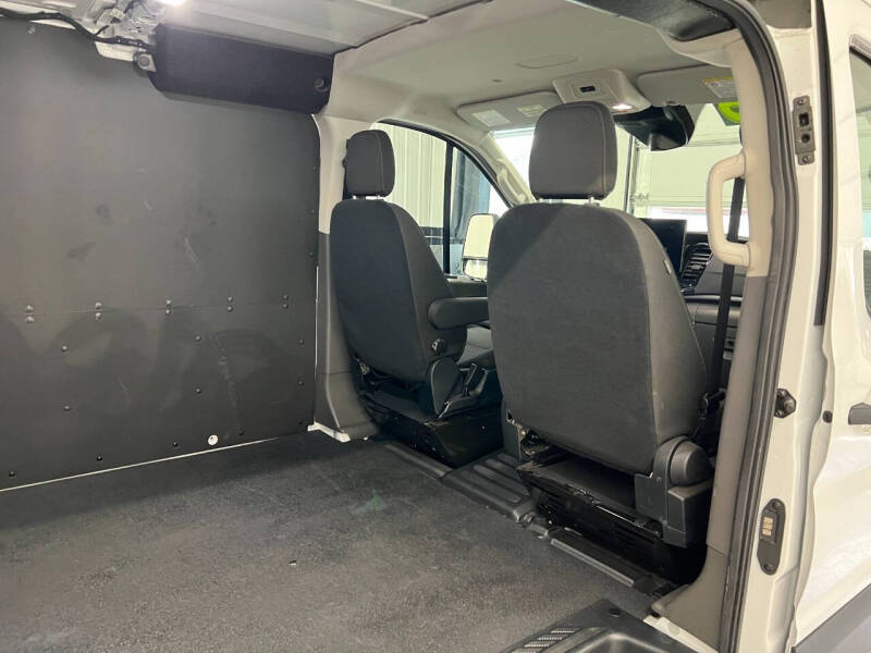 2023 Ford E-Transit 350