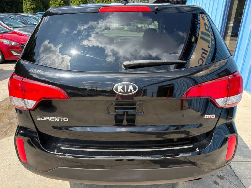 2015 Kia Sorento LX