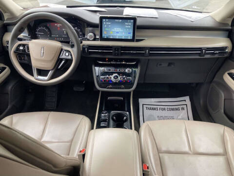 2022 Lincoln Corsair Standard