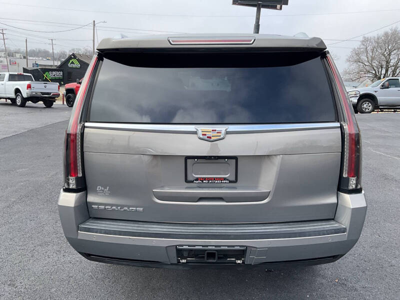 2017 Cadillac Escalade ESV Premium Luxury