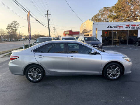 2016 Toyota Camry SE