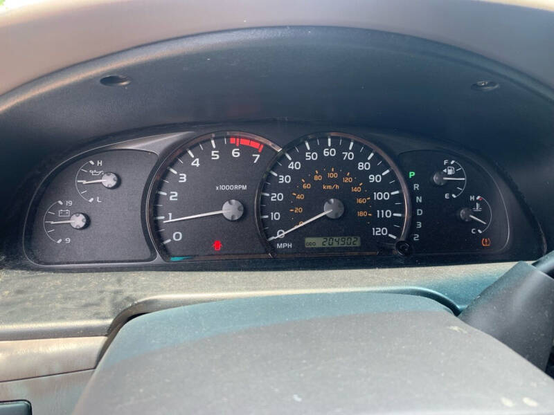 2006 Toyota Sequoia SR5