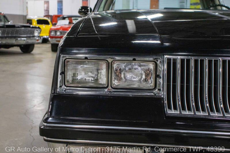 1984 Oldsmobile Cutlass Supreme Brougham