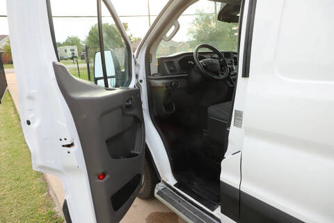 2024 Ford Transit 250