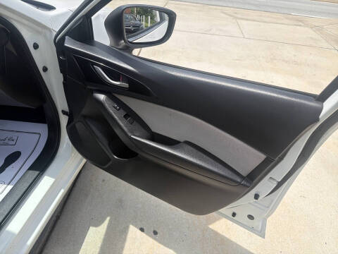 2014 Mazda MAZDA3 i Touring