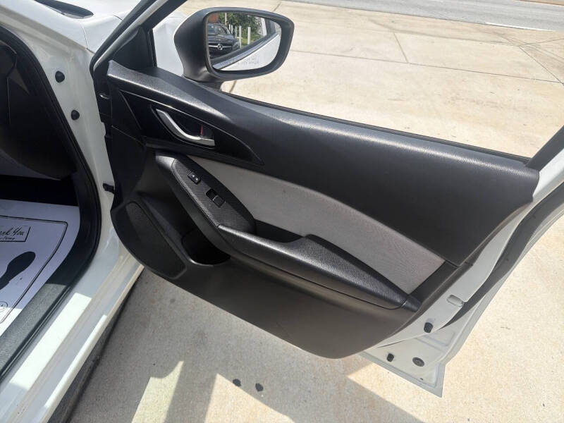 2014 Mazda MAZDA3 i Touring