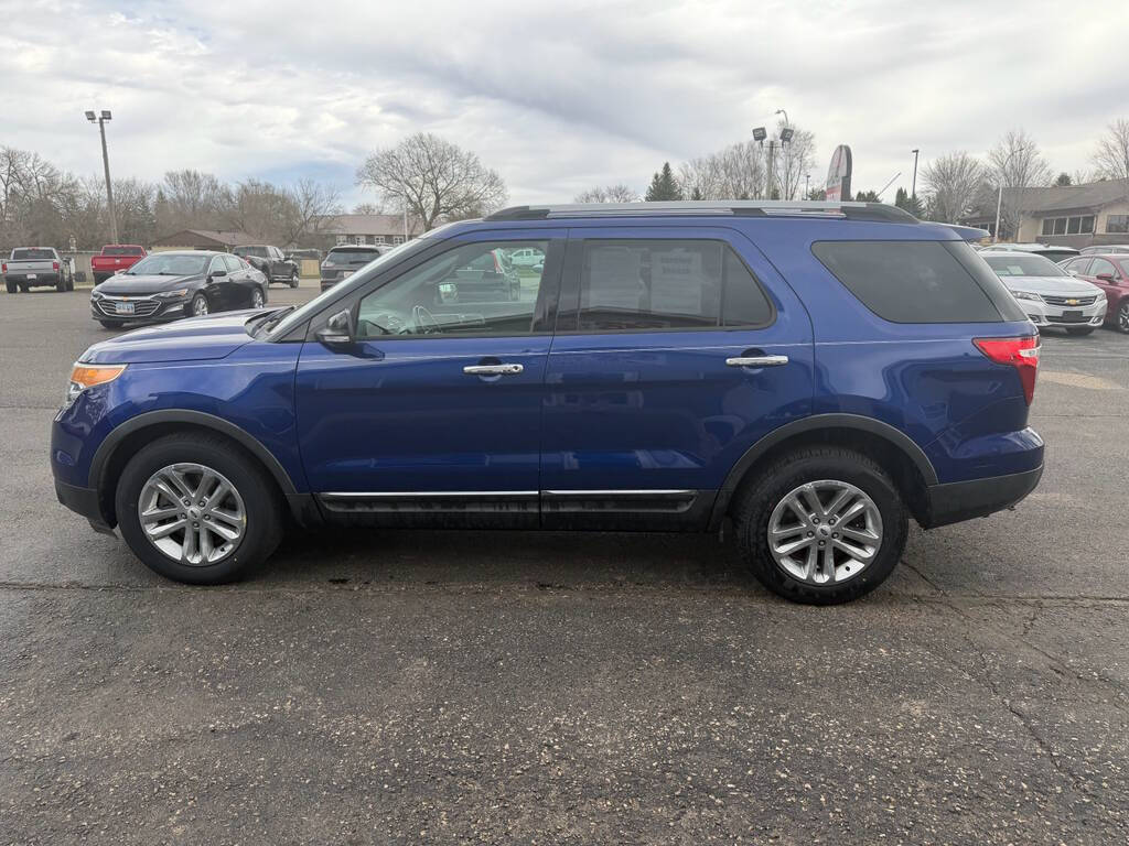 2015 Ford Explorer 10