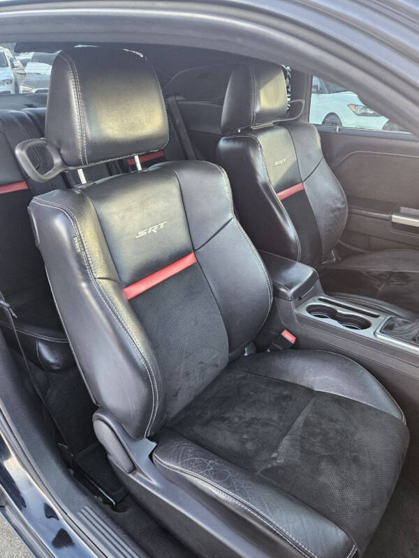 2012 Dodge Challenger SRT8 392