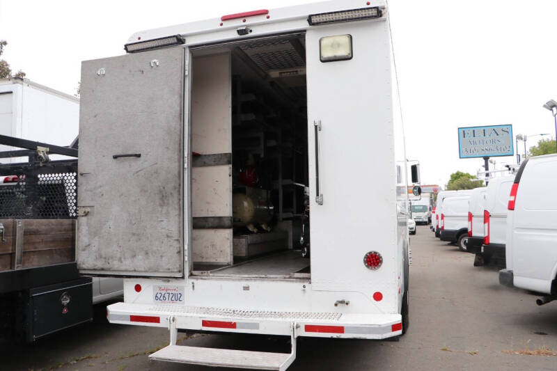 2012 Freightliner MT55 Chassis