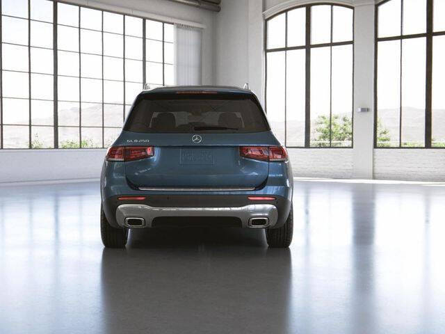 2023 Mercedes-Benz GLB GLB 250