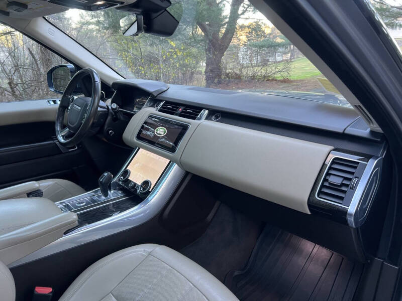 2020 Land Rover Range Rover Sport P400e HSE