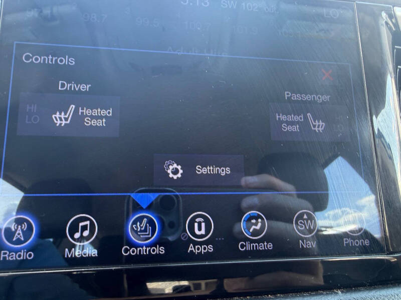 2017 Chrysler Pacifica Touring-L