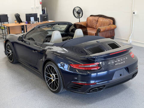 2019 Porsche 911 Turbo S