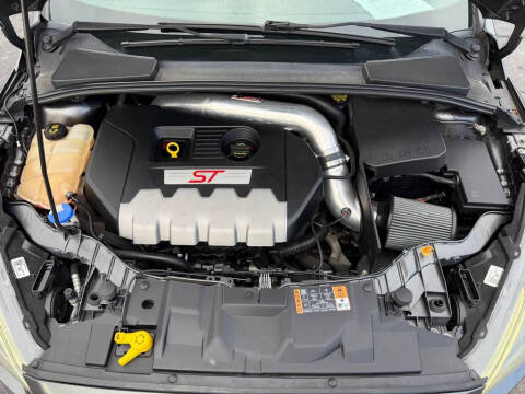 2017 Ford Focus ST