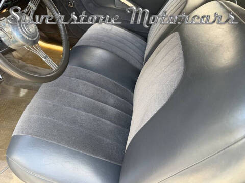 1946 Ford Super Deluxe