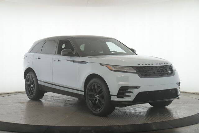 2026 Land Rover Range Rover Velar P250 Dynamic SE