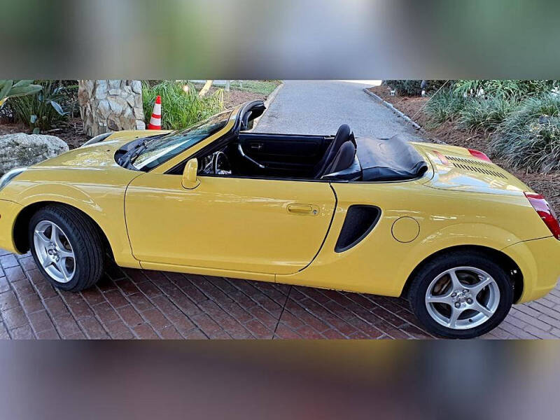 2001 Toyota MR2 Spyder