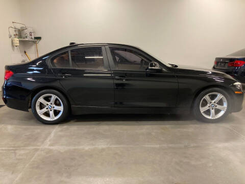 2014 BMW 3 Series 320i