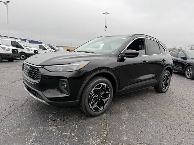 2026 Ford Escape Platinum