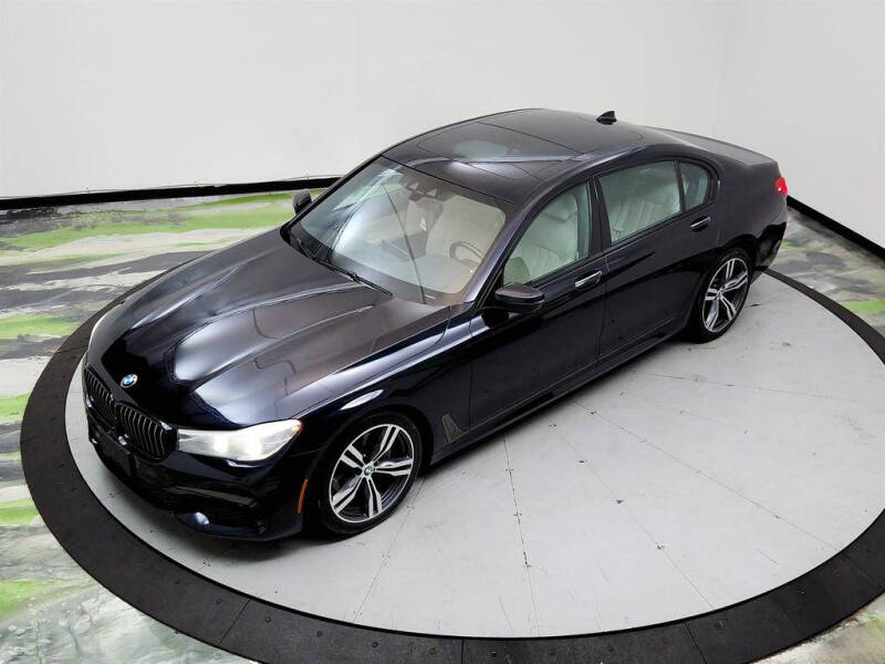 2019 BMW 7 Series 740i