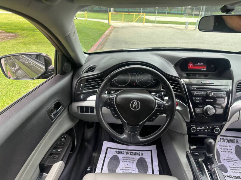 2017 Acura ILX