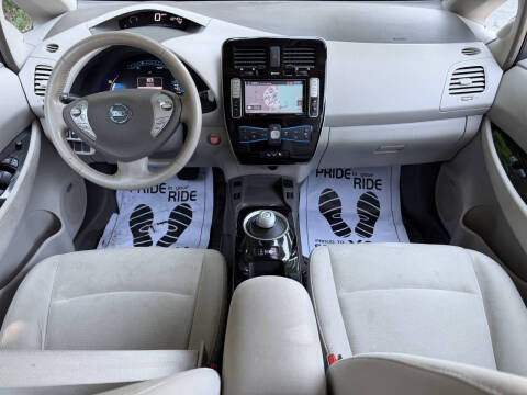 2013 Nissan LEAF SV