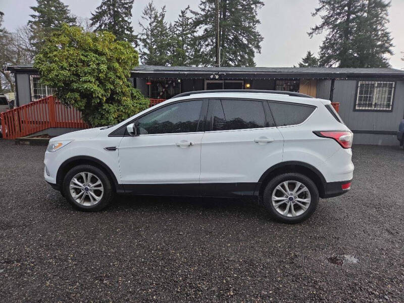 2017 Ford Escape SE's photo