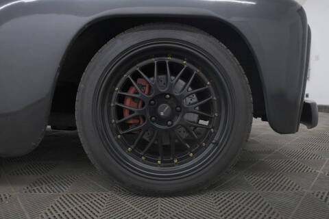 1950 International L-120