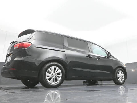 2017 Kia Sedona LX