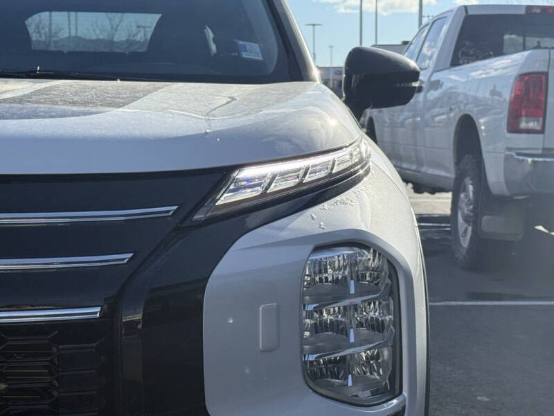 2026 Mitsubishi Outlander Trail Edition