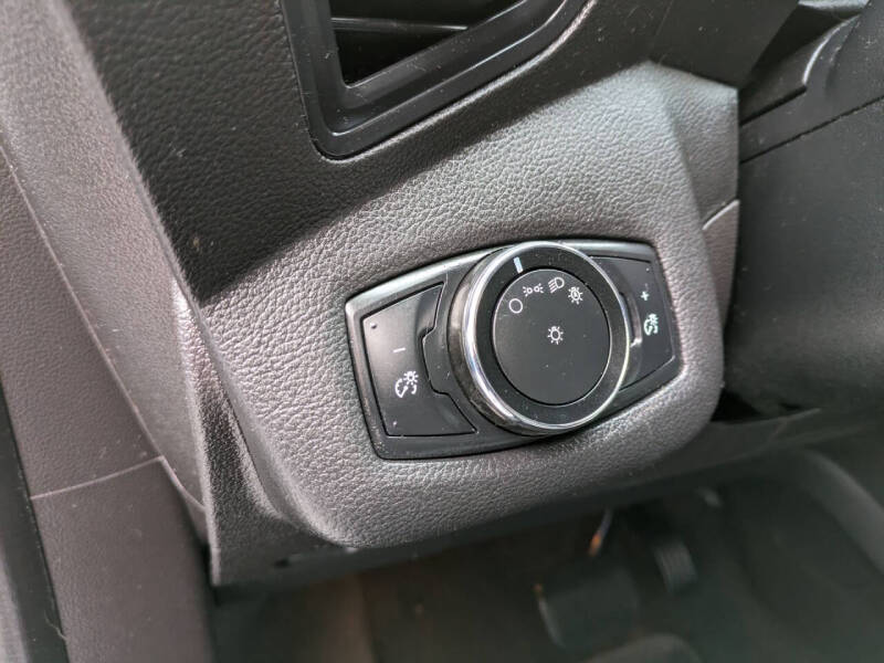 2014 Ford C-MAX Hybrid SE