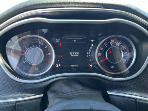 2015 Dodge Challenger SXT Plus