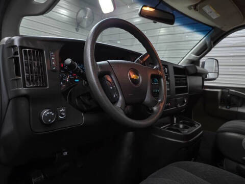 2021 Chevrolet Express 2500