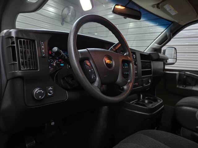 2021 Chevrolet Express 2500