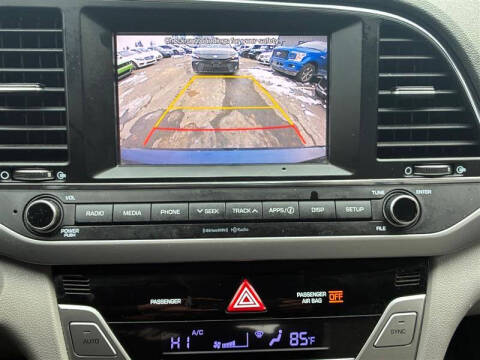 2018 Hyundai Elantra